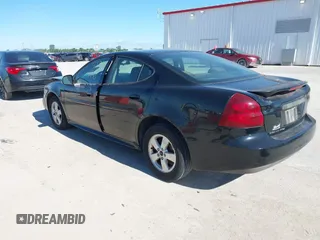 2007 Pontiac Grand Prix z VIN 2G2WP552171124777, wystawiony jako IAAI lot #42301446 z przebiegiem 208 607 mil mil oraz . Historia ofert i sprzedaży dostępna na DreamBid. Obrazek 3.