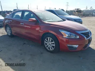 2015 Nissan Altima 2.5 S with VIN 1N4AL3AP9FN870985, listed as a IAAI auction lot 41663676 with 153,216 mi miles. Bid and sale history available at carsss.com. Image 1.