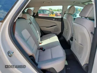 2017 Hyundai Tucson Sport z VIN KM8J33A29HU591930, wystawiony jako Copart lot #60057505 z przebiegiem 70 037 mil mil oraz Szkoda całkowita • Salvage title. Historia ofert i sprzedaży dostępna na DreamBid. Obrazek 11.