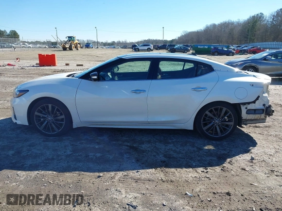 2020 Nissan Maxima Platinum with VIN 1N4AA6FV6LC374693, listed as a IAAI auction lot 41253104 with 123,231 mi miles and . Bid and sale history available at DreamBid. Image 15.