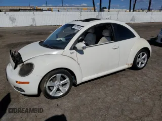 2008 Volkswagen New Beetle Coupe Triple White with VIN 3VWFW31C48M517228, listed as a Copart auction lot 78411264 with 0 mi miles and Salvage Title. Bid and sale history available at carsss.com. Image 1.