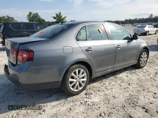 2010 Volkswagen Jetta Limited Edition z VIN 3VWRZ7AJ2AM071256, wystawiony jako Copart lot #63097445 z przebiegiem 132 690 mil mil oraz Szkoda całkowita • Salvage title. Historia ofert i sprzedaży dostępna na DreamBid. Obrazek 3.