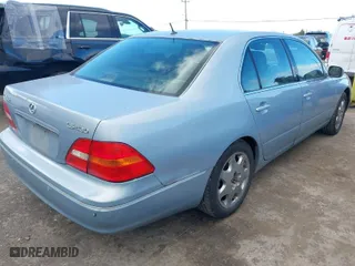 2002 Lexus LS 430 with VIN JTHBN30F420059232, listed as a IAAI auction lot 41632728 with 317,863 mi miles. Bid and sale history available at carsss.com. Image 4.