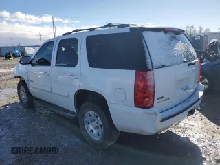 2008 GMC Yukon SLT w/4SB with VIN 1GKFK13088J123335, listed as a Copart auction lot 45045645 with 0 mi miles and Salvage Title. Bid and sale history available at carsss.com. Image 2.