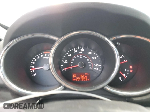 2013 Kia Sorento LX with VIN 5XYKT4A27DG369154, listed as a Copart auction lot 41340805 with 201,305 mi miles and Clean Title. Bid and sale history available at carsss.com. Image 9.