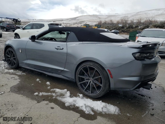 2022 Chevrolet Camaro LT1 with VIN 1G1FF3D72N0100375, listed as a Copart auction lot 83472264 with 12,869 mi miles and Salvage Title. Bid and sale history available at carsss.com. Image 2.