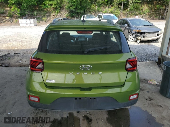 2024 Hyundai Venue SEL z VIN KMHRC8A31RU294676, wystawiony jako Copart lot #55203115 z przebiegiem 33 728 mil mil oraz Czysty tytuł • Clean title. Historia ofert i sprzedaży dostępna na DreamBid. Obrazek 6.