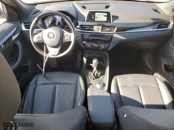 2019 BMW X1 sDrive28i with VIN WBXHU7C59K5N01520, listed as a Copart auction lot 44910215 with 44,239 mi miles and Salvage Title. Bid and sale history available at carsss.com. Image 8.