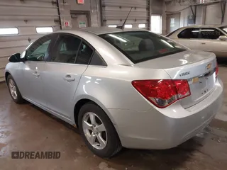 2013 Chevrolet Cruze 1LT with VIN 1G1PC5SB6D7314923, listed as a IAAI auction lot 42071232 with 105,918 mi miles and . Bid and sale history available at DreamBid. Image 3.