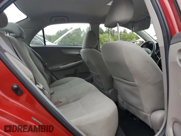 2010 Toyota Corolla z VIN 1NXBU4EE7AZ341121, wystawiony jako Copart lot #60713735 z przebiegiem 126 065 mil mil oraz Czysty tytuł • Clean title. Historia ofert i sprzedaży dostępna na DreamBid. Obrazek 10.