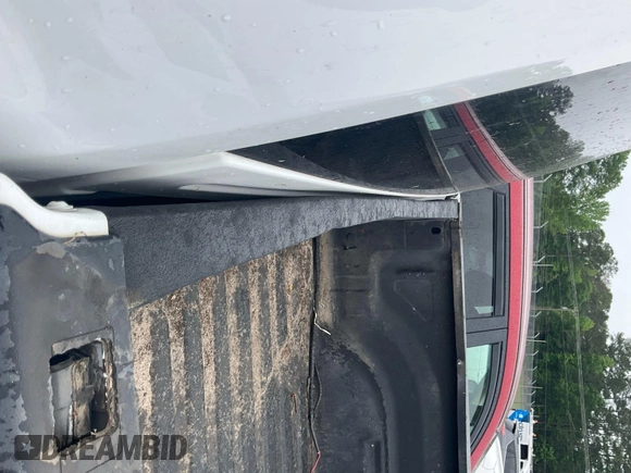 2019 Ram 2500 Tradesman with VIN 3C6UR5CL6KG598109, listed as a IAAI auction lot 42792700 with 167,668 mi miles and . Bid and sale history available at DreamBid. Image 27.