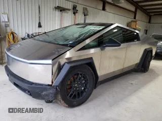 2024 Tesla Cybertruck z VIN 7G2CEHED4RA039806, wystawiony jako Copart lot #57965205 z przebiegiem 12 076 mil mil oraz Szkoda całkowita • Salvage title. Historia ofert i sprzedaży dostępna na DreamBid. Obrazek 1.