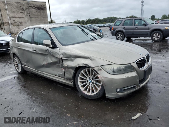 2010 BMW 3 Series 335i xDrive z VIN WBAPL3C54AA408833, wystawiony jako Copart lot #71853864 z przebiegiem Nie podano mil oraz Szkoda całkowita • Salvage title. Historia ofert i sprzedaży dostępna na DreamBid. Obrazek 4.