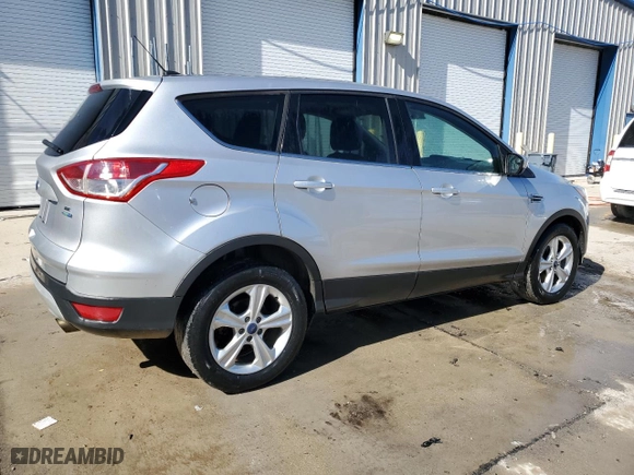 2015 Ford Escape SE with VIN 1FMCU9G94FUC75216, listed as a Copart auction lot 47737775 with 118,021 mi miles and Salvage Title. Bid and sale history available at carsss.com. Image 3.