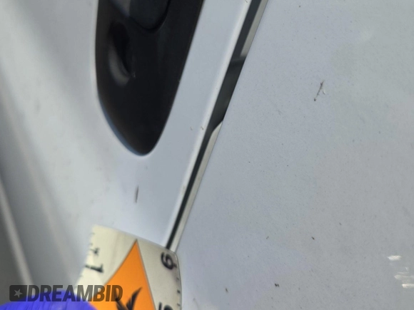 2022 Chevrolet Express Cargo with VIN 1GCWGAFP2N1261356, listed as a IAAI auction lot 42670346 with 63,269 mi miles and . Bid and sale history available at DreamBid. Image 34.