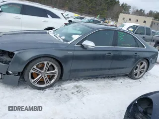 2014 Audi S8 with VIN WAUD2AFD8EN011752, listed as a IAAI auction lot 41556173 with 115,648 mi miles. Bid and sale history available at carsss.com. Image 15.