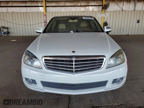 2008 Mercedes-Benz C 300 Sport z VIN WDDGF54X18R031188, wystawiony jako Copart lot #66464765 z przebiegiem 240 411 mil mil oraz Czysty tytuł • Clean title. Historia ofert i sprzedaży dostępna na DreamBid. Obrazek 5.