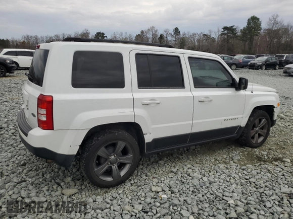 2014 Jeep Patriot Latitude z VIN 1C4NJPFA2ED928050, wystawiony jako Copart lot #50195295 z przebiegiem 130 437 mil mil oraz Szkoda całkowita • Salvage title. Historia ofert i sprzedaży dostępna na DreamBid. Obrazek 3.