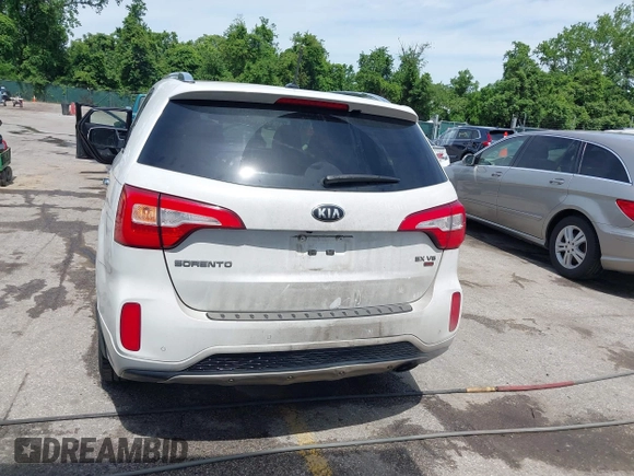 2014 Kia Sorento SX z VIN 5XYKWDA70EG541044, wystawiony jako IAAI lot #42301841 z przebiegiem 196 550 mil mil oraz . Historia ofert i sprzedaży dostępna na DreamBid. Obrazek 16.