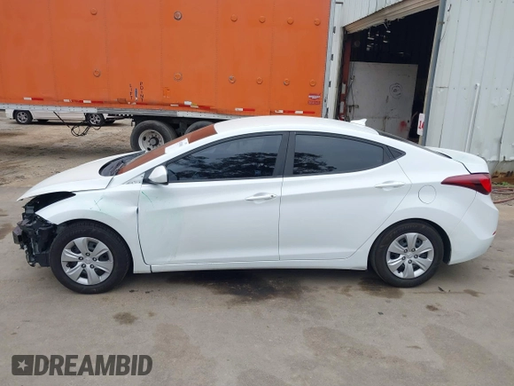 2016 Hyundai Elantra SE with VIN 5NPDH4AE6GH775864, listed as a IAAI auction lot 41870980 with 110,886 mi miles. Bid and sale history available at carsss.com. Image 14.