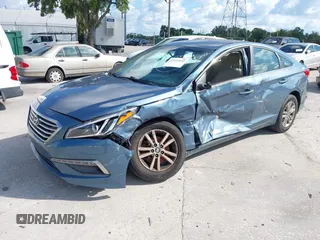 2015 Hyundai Sonata SE z VIN 5NPE24AF6FH105910, wystawiony jako IAAI lot #42272532 z przebiegiem Nie podano mil oraz . Historia ofert i sprzedaży dostępna na DreamBid. Obrazek 2.