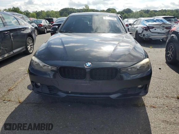 2013 BMW 3 Series 328i xDrive with VIN WBA3B5C58DJ599075, listed as a Copart auction lot 62914745 with 149,303 mi miles and Clean title. Bid and sale history available at DreamBid. Image 5.
