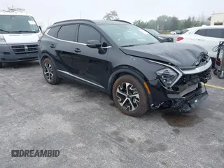 2025 Kia Sportage EX with VIN 5XYK33DF5SG236124, listed as a IAAI auction lot 41875663 with 4,114 mi miles. Bid and sale history available at carsss.com. Image 1.