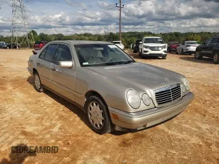 1999 Mercedes-Benz E-Class with VIN WDBJF65HXXA891437, listed as a Copart auction lot 73278334 with 197,159 mi miles and Salvage Title. Bid and sale history available at carsss.com. Image 11.