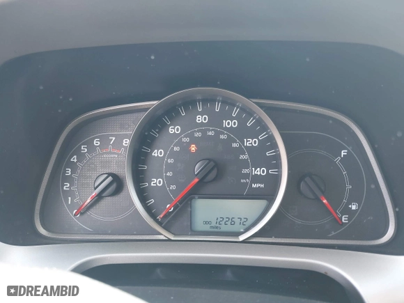 2015 Toyota RAV4 XLE with VIN 2T3WFREV7FW164738, listed as a IAAI auction lot 41950023 with 122,672 mi miles. Bid and sale history available at carsss.com. Image 7.