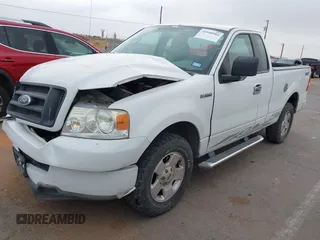2005 Ford F-150 XL with VIN 1FTRF12295NA49962, listed as a IAAI auction lot 41940905 with 105,922 mi miles. Bid and sale history available at carsss.com. Image 2.