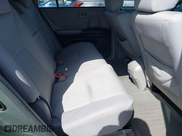 2005 Toyota Highlander z VIN JTEEP21A550082010, wystawiony jako IAAI lot #42283736 z przebiegiem 200 487 mil mil oraz . Historia ofert i sprzedaży dostępna na DreamBid. Obrazek 8.