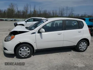 2009 Chevrolet Aveo 1LT z VIN KL1TD66E09B392249, wystawiony jako Copart lot #55167275 z przebiegiem 72 107 mil mil oraz Szkoda całkowita • Salvage title. Historia ofert i sprzedaży dostępna na DreamBid. Obrazek 1.