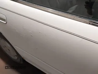 1995 Toyota Camry LE z VIN JT2SK12E8S0299203, wystawiony jako IAAI lot #39607993 z przebiegiem 193 374 mil mil oraz . Historia ofert i sprzedaży dostępna na DreamBid. Obrazek 18.