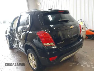 2020 Chevrolet Trax LT z VIN KL7CJPSB5LB059911, wystawiony jako IAAI lot #41660488 z przebiegiem 62 995 mil mil oraz . Historia ofert i sprzedaży dostępna na DreamBid. Obrazek 3.
