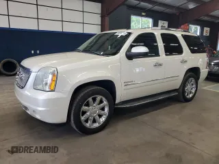 2012 GMC Yukon Denali with VIN 1GKS2EEF4CR147472, listed as a Copart auction lot 73318464 with 133,953 mi miles and Clean Title. Bid and sale history available at carsss.com. Image 1.