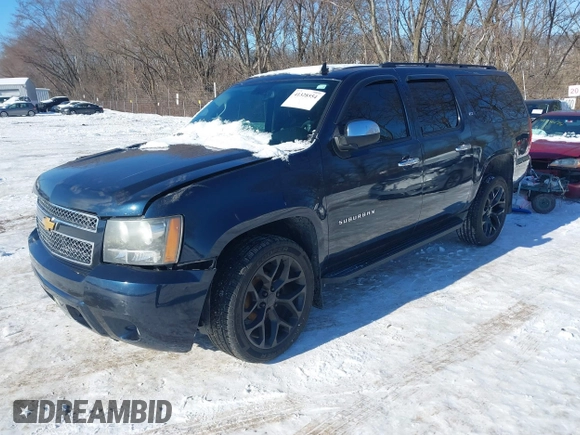 2008 Chevrolet Suburban Commercial with VIN 1GNFK16368J110091, listed as a IAAI auction lot 41328554 with 257,432 mi miles. Bid and sale history available at carsss.com. Image 2.