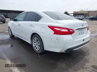 2016 Nissan Altima 2.5 S with VIN 1N4AL3AP6GN366587, listed as a IAAI auction lot 41836954 with 169,001 mi miles. Bid and sale history available at carsss.com. Image 3.