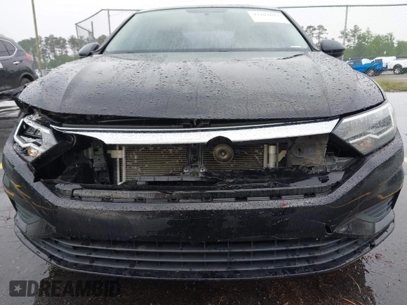 2020 Volkswagen Jetta S z VIN 3VWCB7BU0LM054526, wystawiony jako IAAI lot #42102027 z przebiegiem 75 780 mil mil oraz . Historia ofert i sprzedaży dostępna na DreamBid. Obrazek 6.