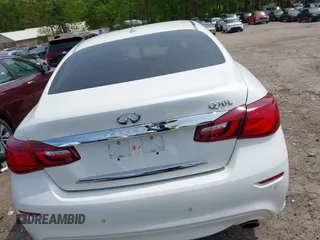 2018 Infiniti Q70 Luxe z VIN JN1BY1PP7JM330399, wystawiony jako IAAI lot #42028103 z przebiegiem 95 527 mil mil oraz . Historia ofert i sprzedaży dostępna na DreamBid. Obrazek 16.
