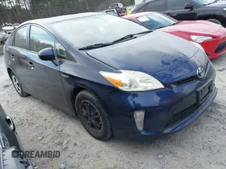 2013 Toyota Prius One with VIN JTDKN3DU8D1717206, listed as a IAAI auction lot 41723313 with 124,111 mi miles. Bid and sale history available at carsss.com. Image 1.