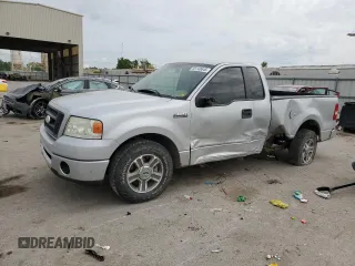 2008 Ford F-150 XL с VIN 1FTRF12WX8KE70307, выставлен на аукционе Copart как лот 55140645 с пробегом 158 196 миль миль и Списание • Salvage title. История ставок и продаж доступна на DreamBid. Изображение 1.