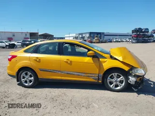 2012 Ford Focus SE with VIN 1FAHP3F25CL474527, listed as a IAAI auction lot 41772846 with 98,880 mi miles. Bid and sale history available at carsss.com. Image 14.