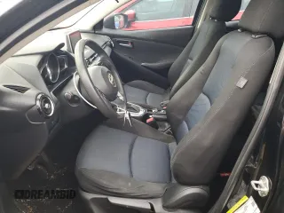 2016 Scion iA z VIN 3MYDLBZV8GY100948, wystawiony jako Copart lot #53285015 z przebiegiem 192 027 mil mil oraz Szkoda całkowita • Salvage title. Historia ofert i sprzedaży dostępna na DreamBid. Obrazek 7.