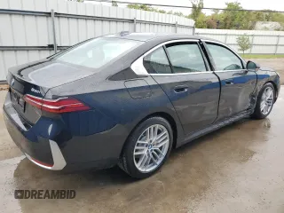 2024 BMW 5 Series 530i with VIN WBA43FJ09RCS37864, listed as a Copart auction lot 63592334 with 372 mi miles and Clean Title. Bid and sale history available at carsss.com. Image 3.