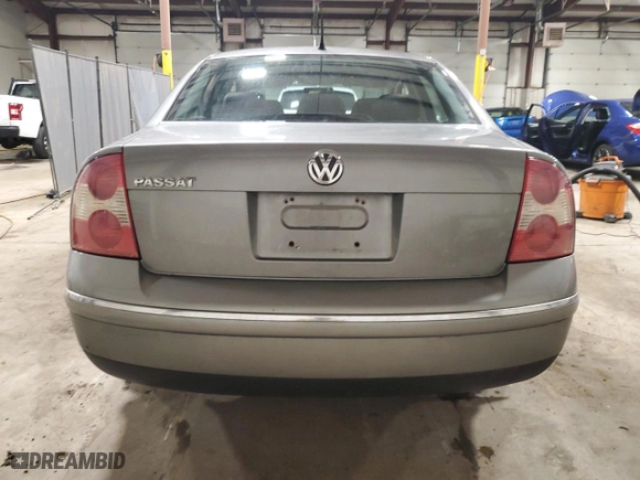 2003 Volkswagen Passat GLS with VIN WVWPD63B53P283672, listed as a Copart auction lot 84268454 with 134,875 mi miles and Salvage Title. Bid and sale history available at carsss.com. Image 6.