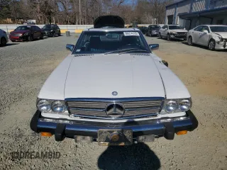 1988 Mercedes-Benz 560 Series 560SL with VIN WDBBA48D1JA078995, listed as a Copart auction lot 89274725 with 119,355 mi miles and Salvage Title. Bid and sale history available at carsss.com. Image 5.