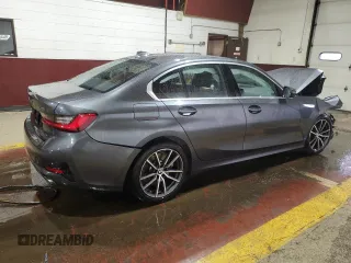 2019 BMW 3 Series 330i xDrive with VIN WBA5R7C59KAJ85302, listed as a Copart auction lot 46844465 with 54,469 mi miles and Salvage Title. Bid and sale history available at carsss.com. Image 3.