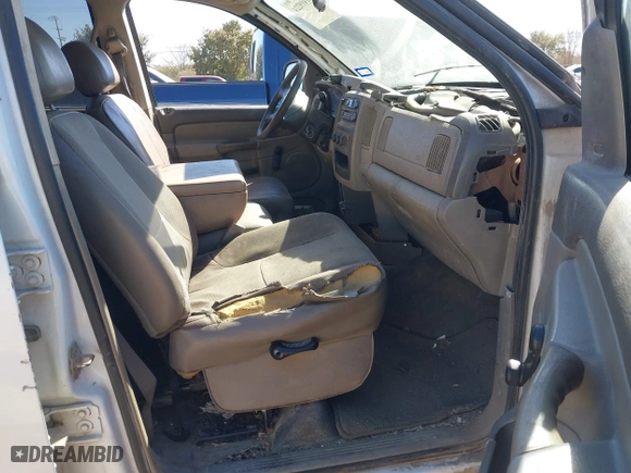 2003 Dodge Ram 2500 ST with VIN 3D7KA28673G732934, listed as a IAAI auction lot 41419224 with 364,274 mi miles. Bid and sale history available at carsss.com. Image 5.