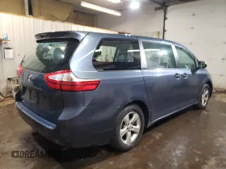 2016 Toyota Sienna L with VIN 5TDZK3DC3GS711285, listed as a Copart auction lot 83578874 with 120,956 mi miles and Salvage title. Bid and sale history available at DreamBid. Image 3.
