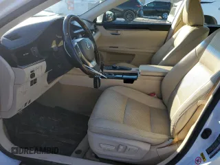 2014 Lexus ES 330 z VIN JTHBK1GG9E2118683, wystawiony jako Copart lot #88669845 z przebiegiem 113 048 mil mil oraz Nie do naprawy • Non repairable. Historia ofert i sprzedaży dostępna na DreamBid. Obrazek 7.